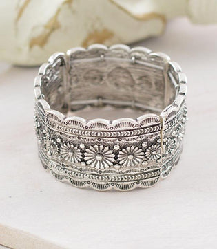 Mindy Scalloped Edge Wide Floral Stretch Silver Bracelet