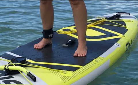 STand on a paddleboard