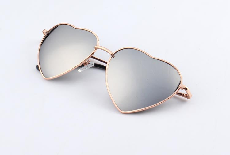heart shaped sunglasses mirror