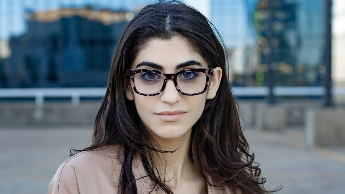The Best Blue Light Reading Glasses For Women Protect Your Eyes In Style 2seelife 