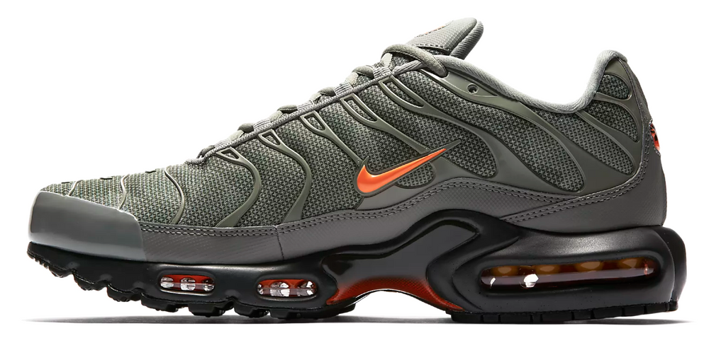 green and orange air max plus