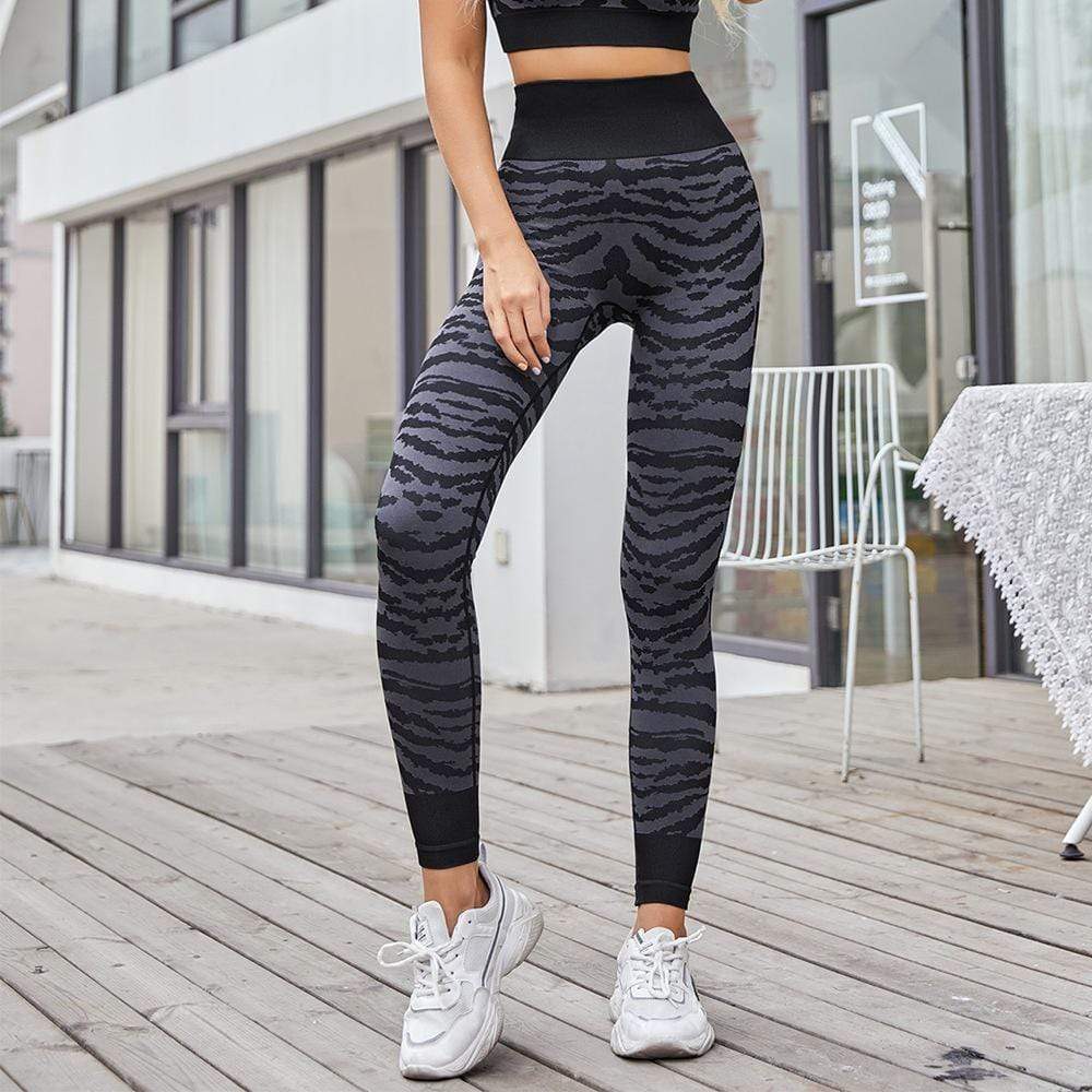 Women's High-waisted Cutout Yoga Leggings Running Pants with Sports  Bustiers – Punk Design