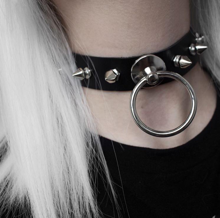 Women S Punk Straps Faux Leather Choker With O Rings Punk Design