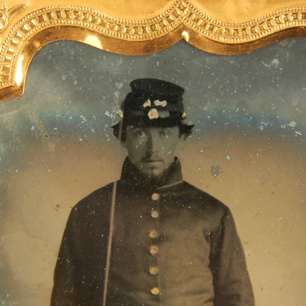 Original Us Civil War Sixth Plate Tintype Of Armed Federal Soldier International Military 