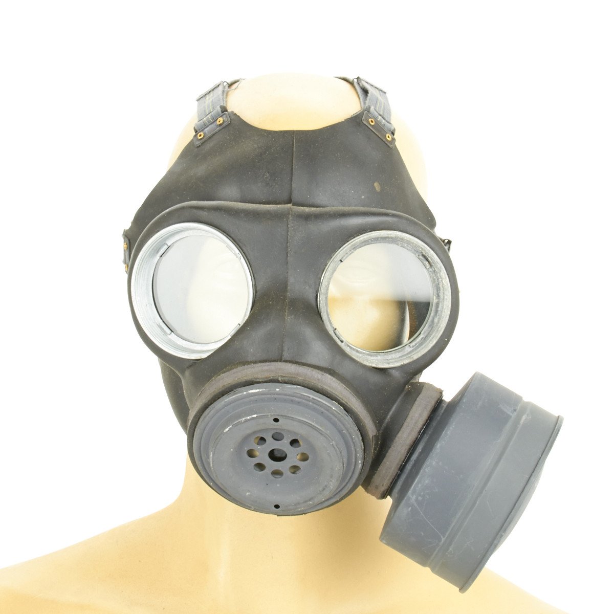 replica gas mask ww2