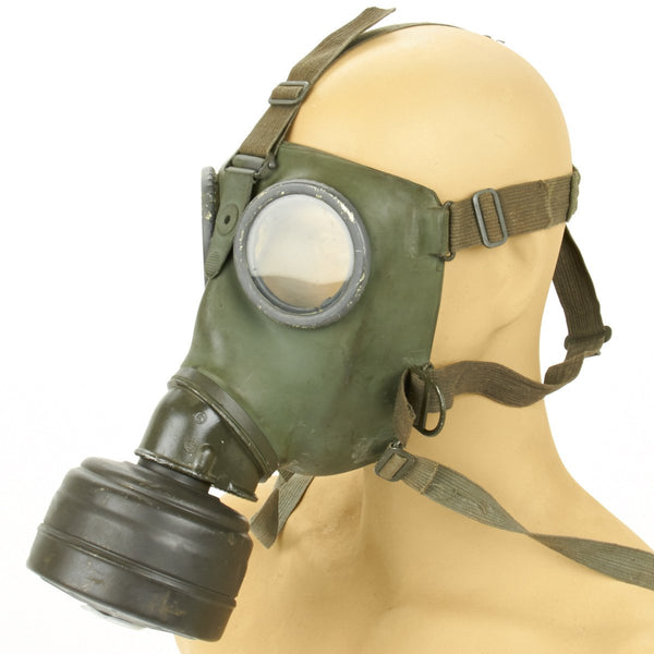 Original German WWII M-38 Gas Mask & Filter - Excellent Condition ...