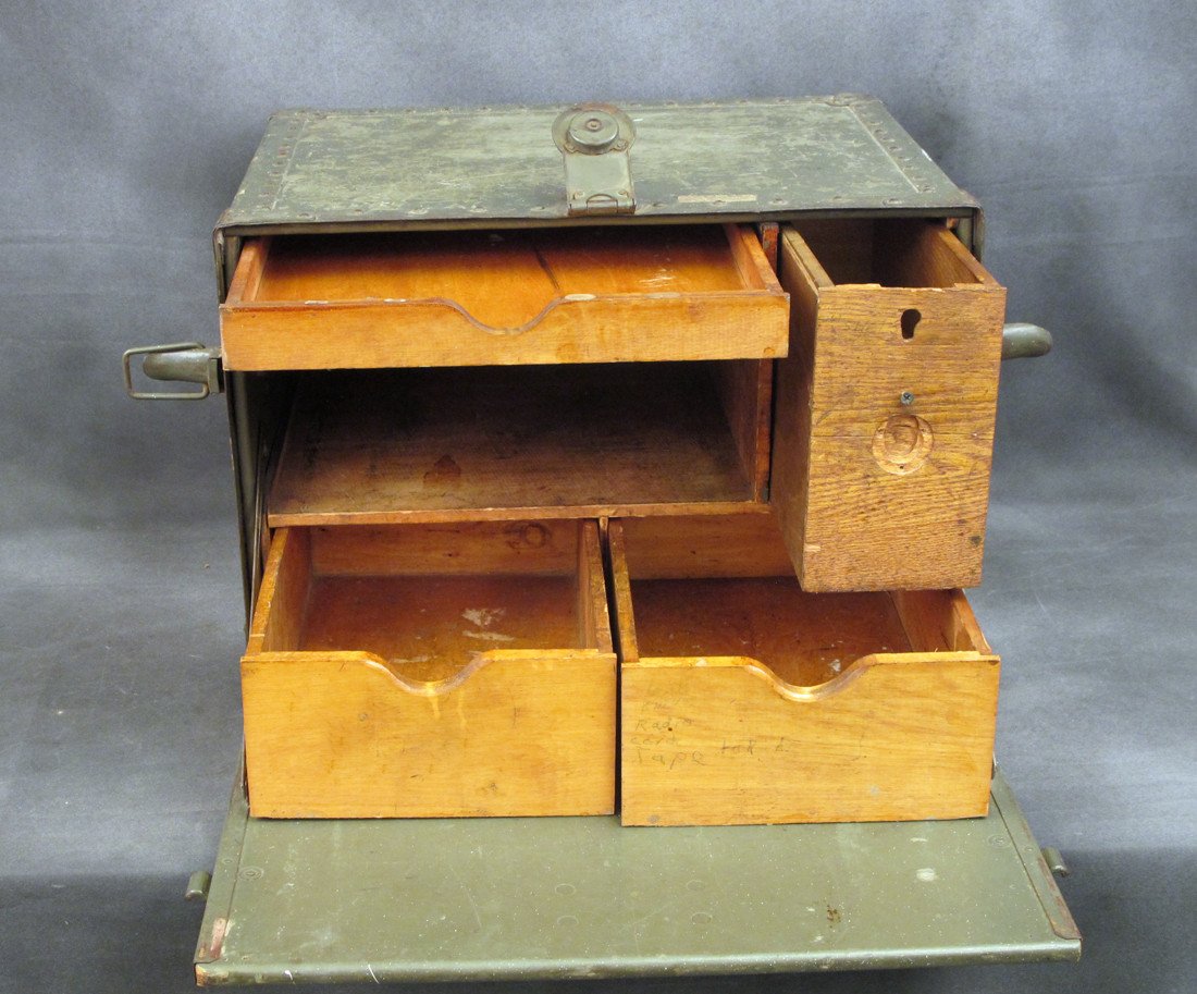 U S Wwii Army 1944 Dated Field Desk International Military Antiques