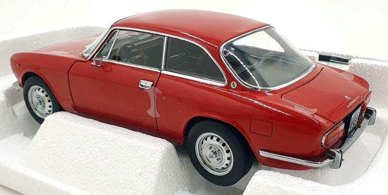 Norev 1/18 Scale Diecast 187912 - Alfa Romeo 2000 GTV 1973 - Red — R.M ...