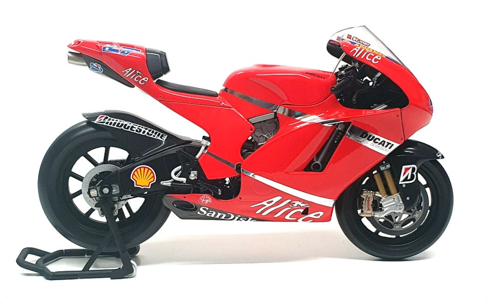 ミニチャンプス 1/6 Ducati Desmosedici | hartwellspremium.com