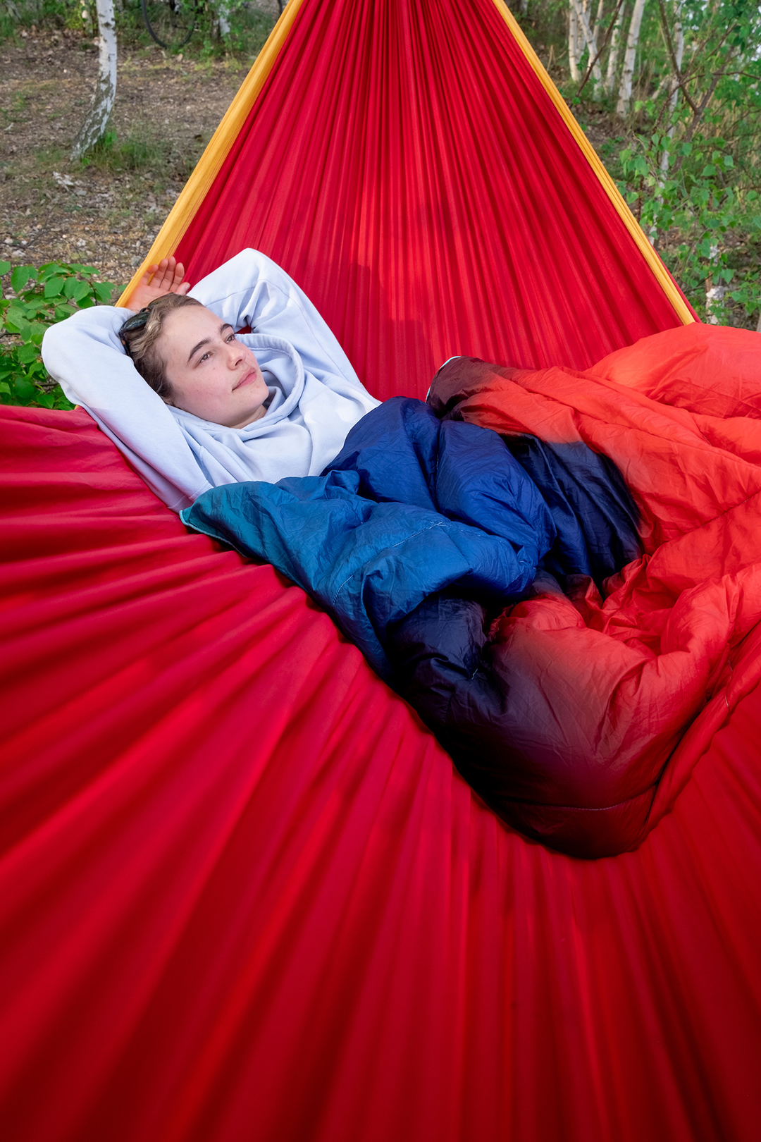 HÄNG Hängematte rot DÄCKE Campingdecke blau rot