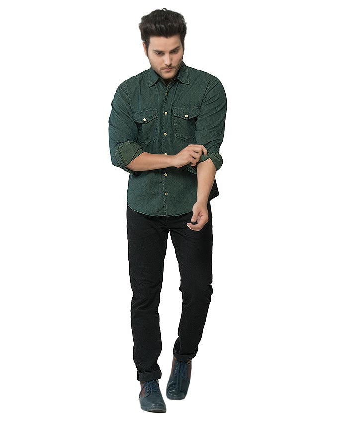 green shirt and jeans