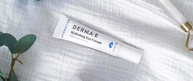 Hydration Treatment Cream by Derma E close up