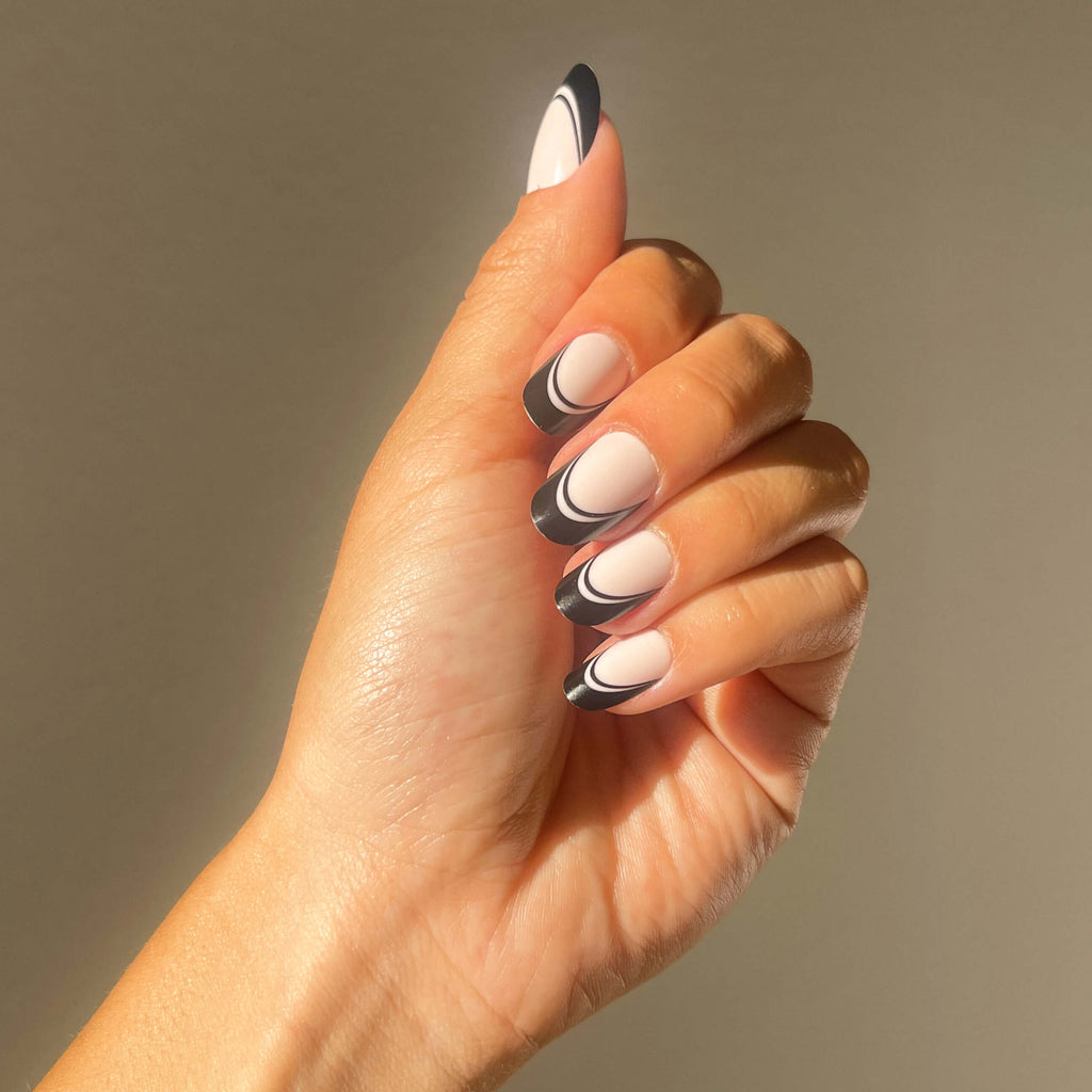 37 Acrylic Nail Ideas That Are Mega Mani Inspiration | Glamour UK