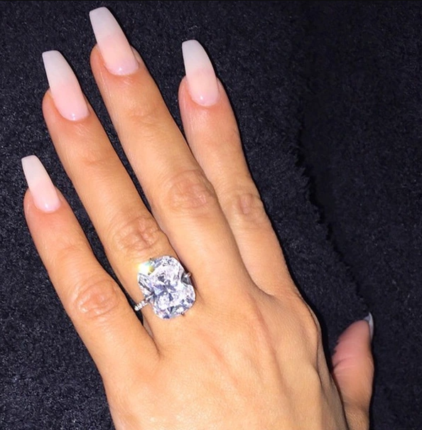 Kim Kardashian manicure