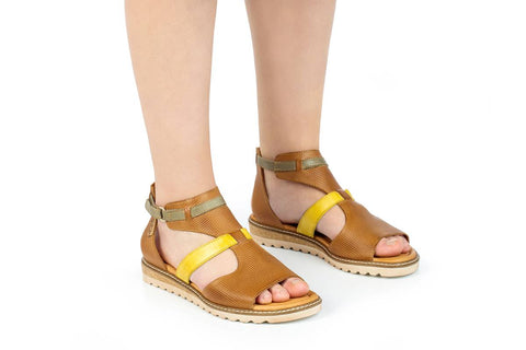 pikolinos sandals