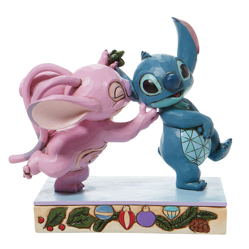 Disney Traditions | Stitch Hugging Heart | Figurine