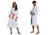 Homem e mulher usando robe ou Demonstrativo de uso do robe