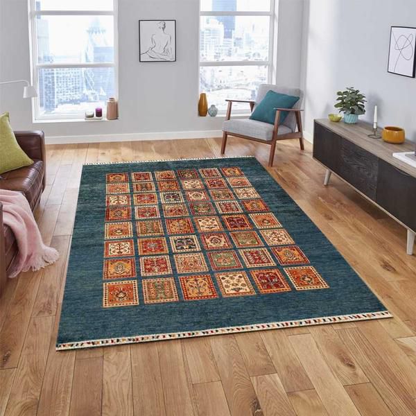 9 Amazing Ideas to Decor Your College Room With Dorm Rugs