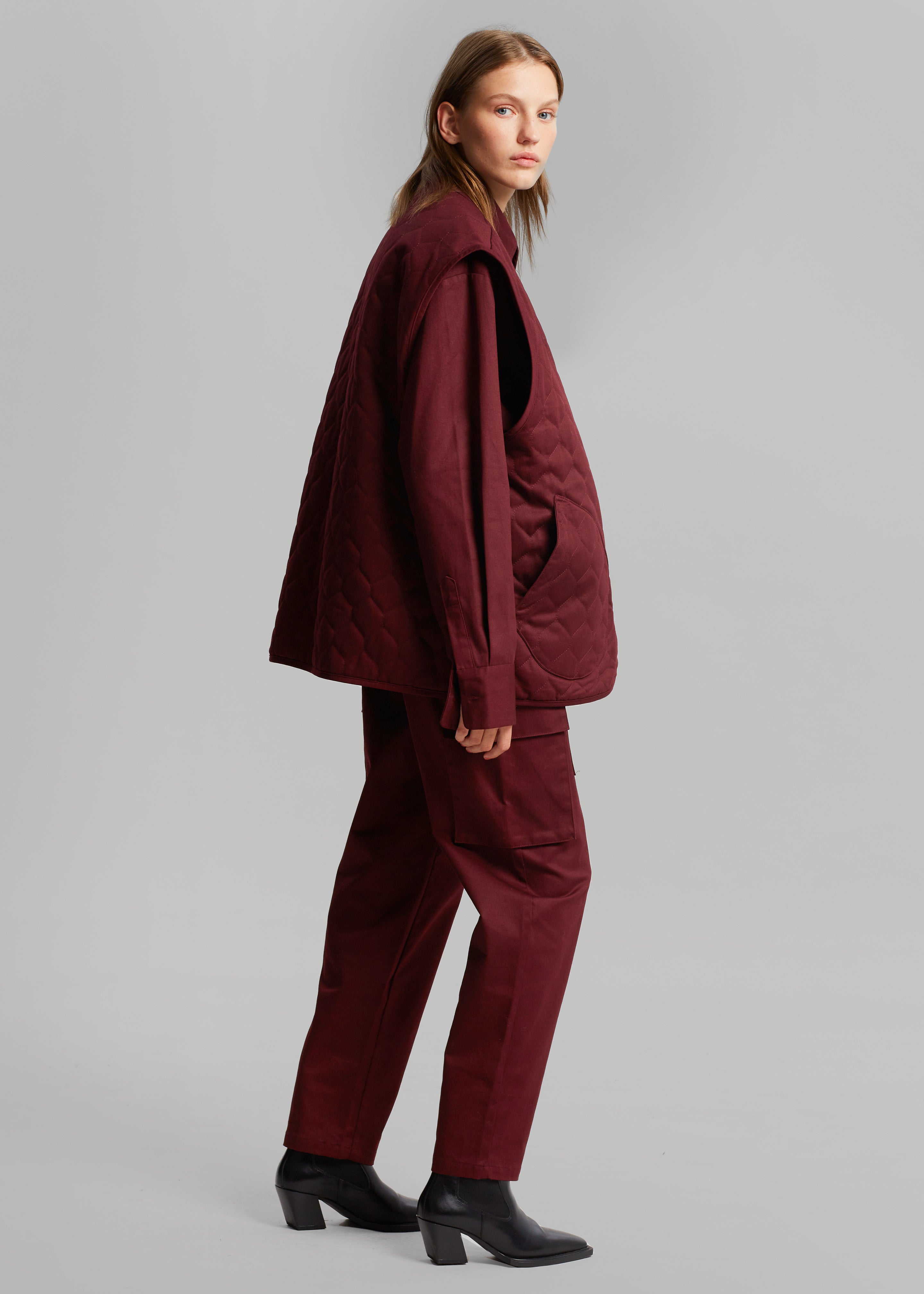 Carrie Twill Cargo Pants - Burgundy