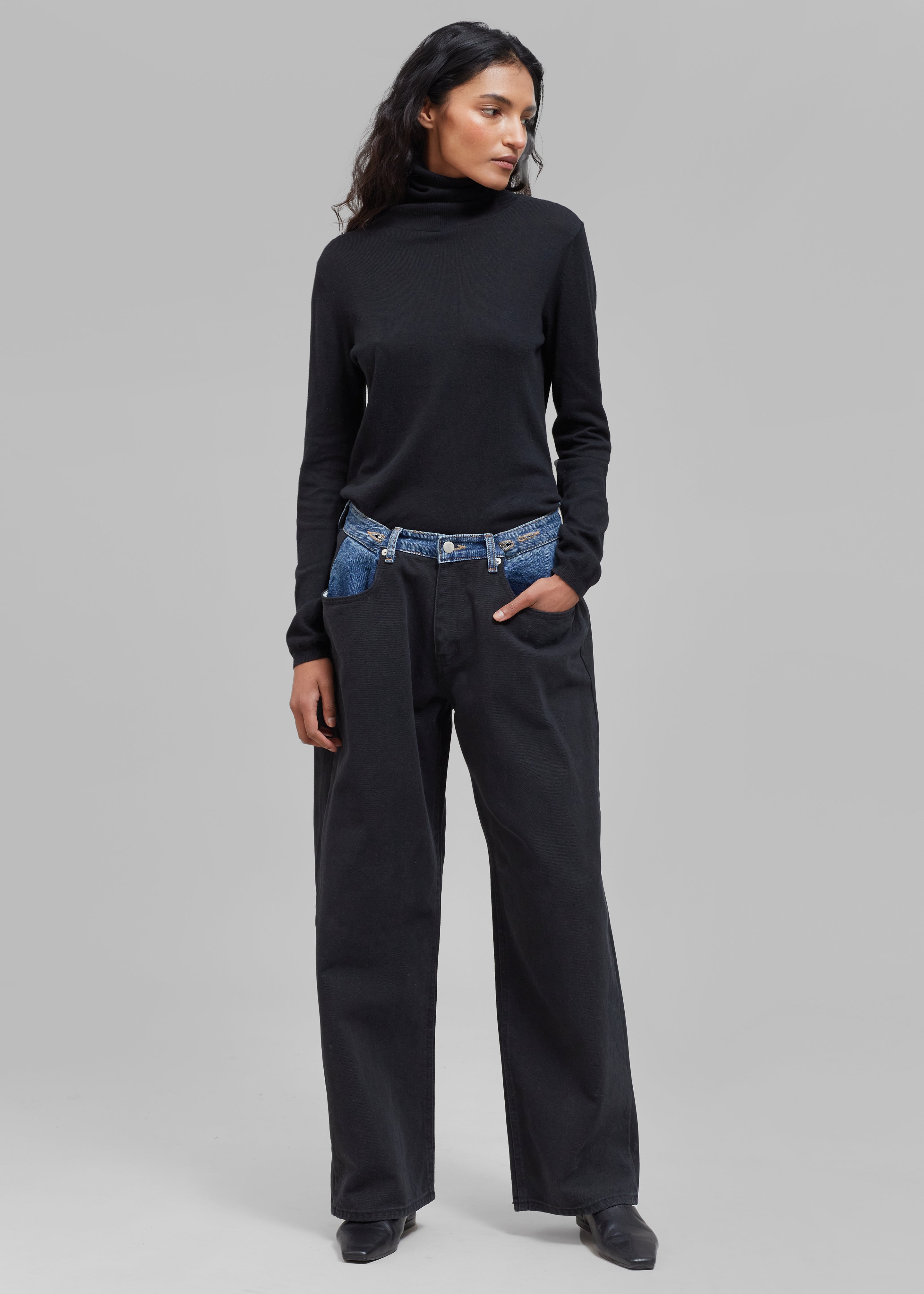 Hayla Contrast Denim Pants - Black