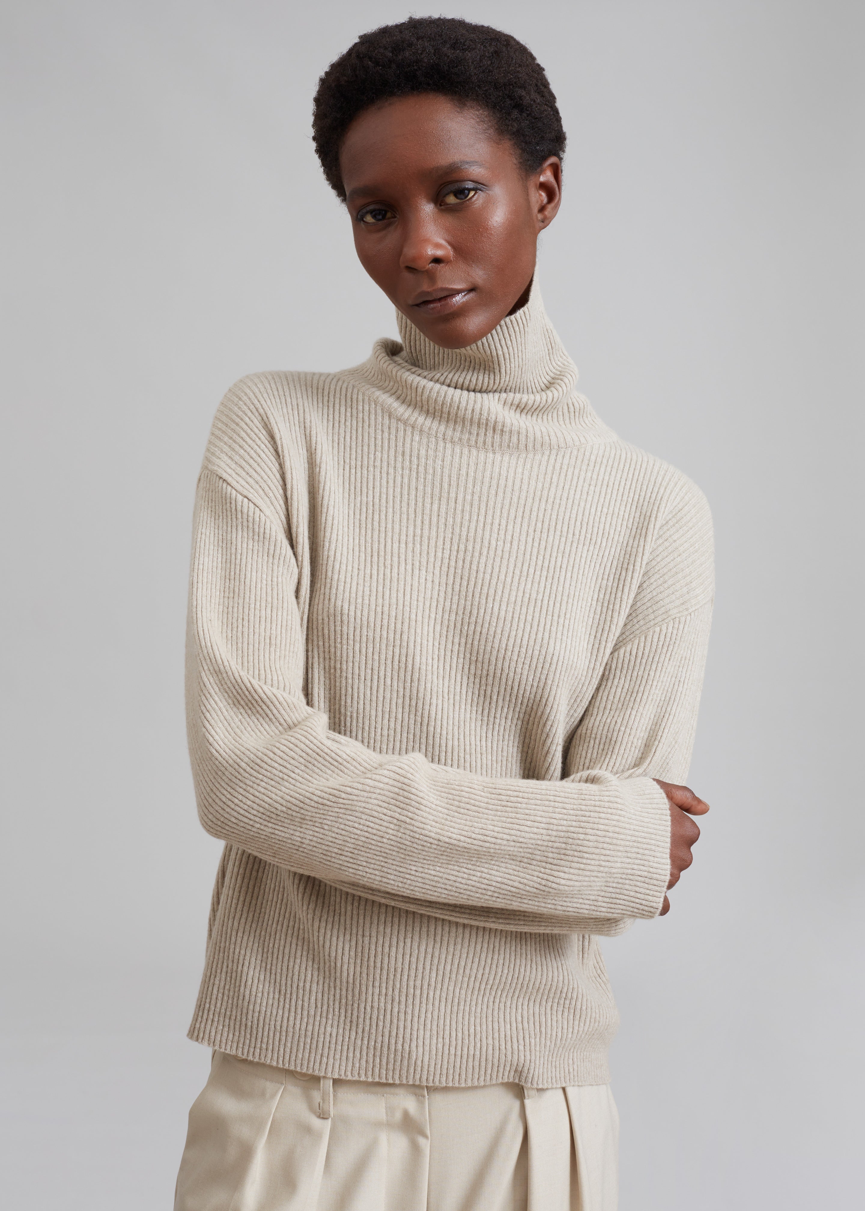 Amomento Round Neck Pullover - Beige – The Frankie Shop