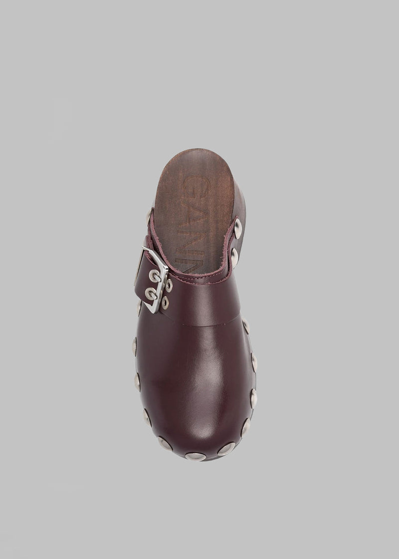 GANNI Studded Leather Clogs - Burgundy Shoes Ganni 