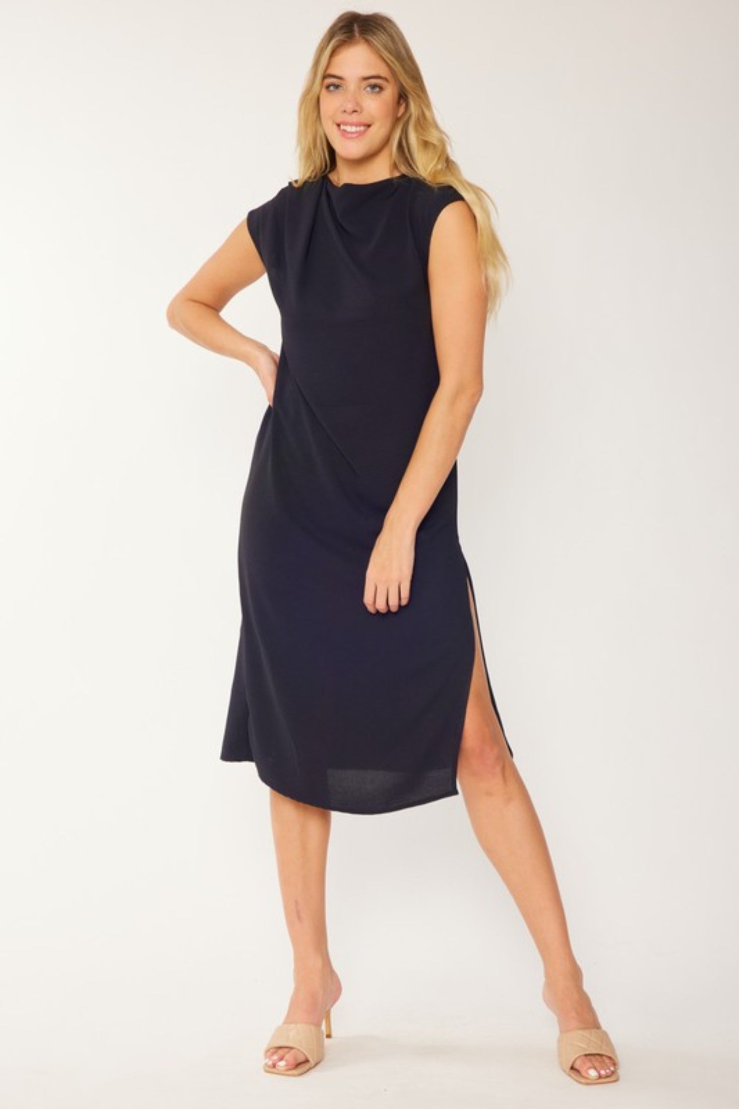 Aria Eyelet Lace Dress – urbanity online and boutique