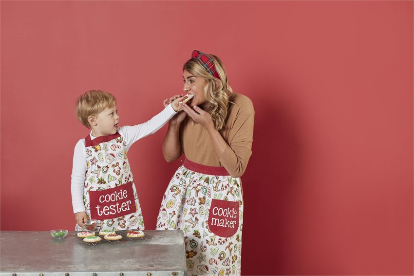 Mom & Me Cookie Aprons Set