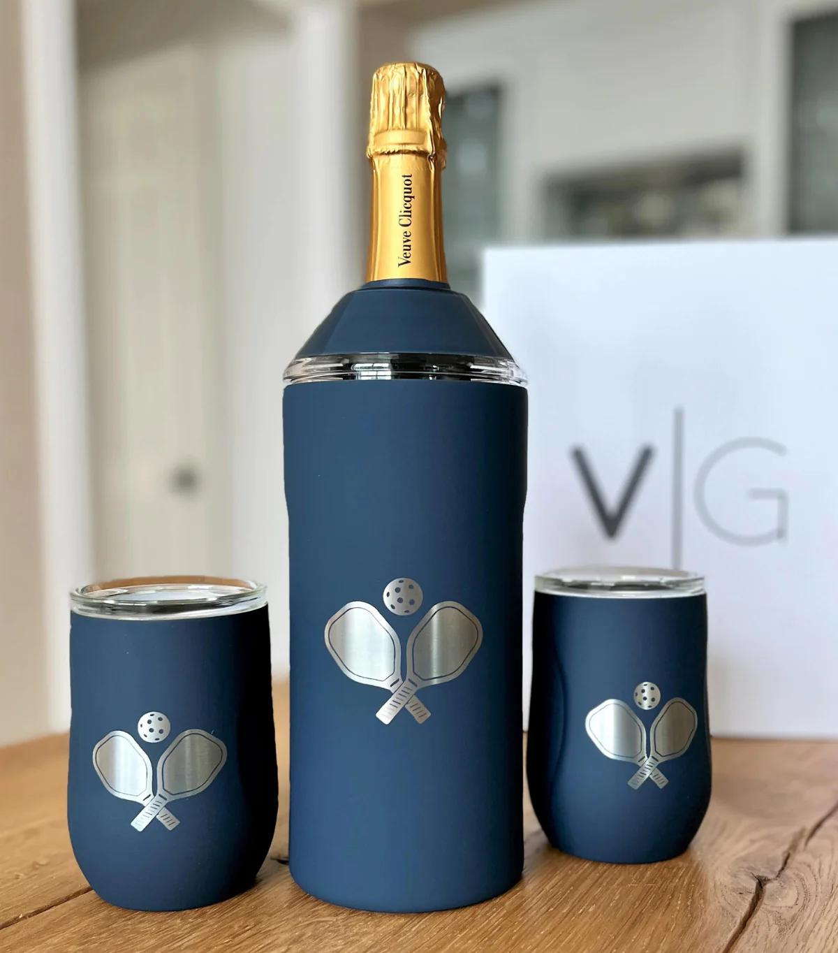 Limited Edition Golf Set of 2 Whiskey in Navy  The Original Wine Chiller.  Stainless tumblers and drinkware