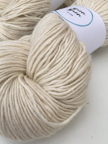 Organic eri silk yarn