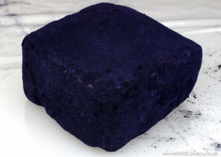 Indigo dye for cotton yarn