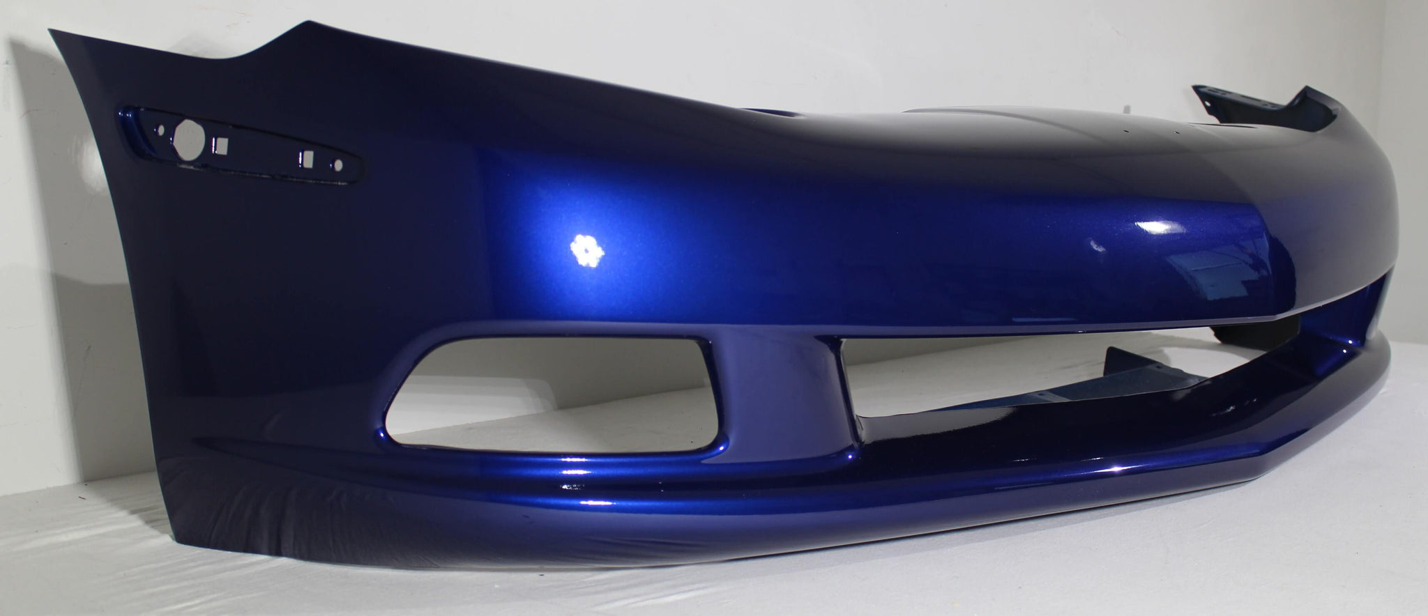 2005-2013 Chevrolet Corvette Front Bumper Painted Luxo Blue Metallic (WA933L) Without Headlight Washer Holes - Left View - ReveMoto Painted Car Parts