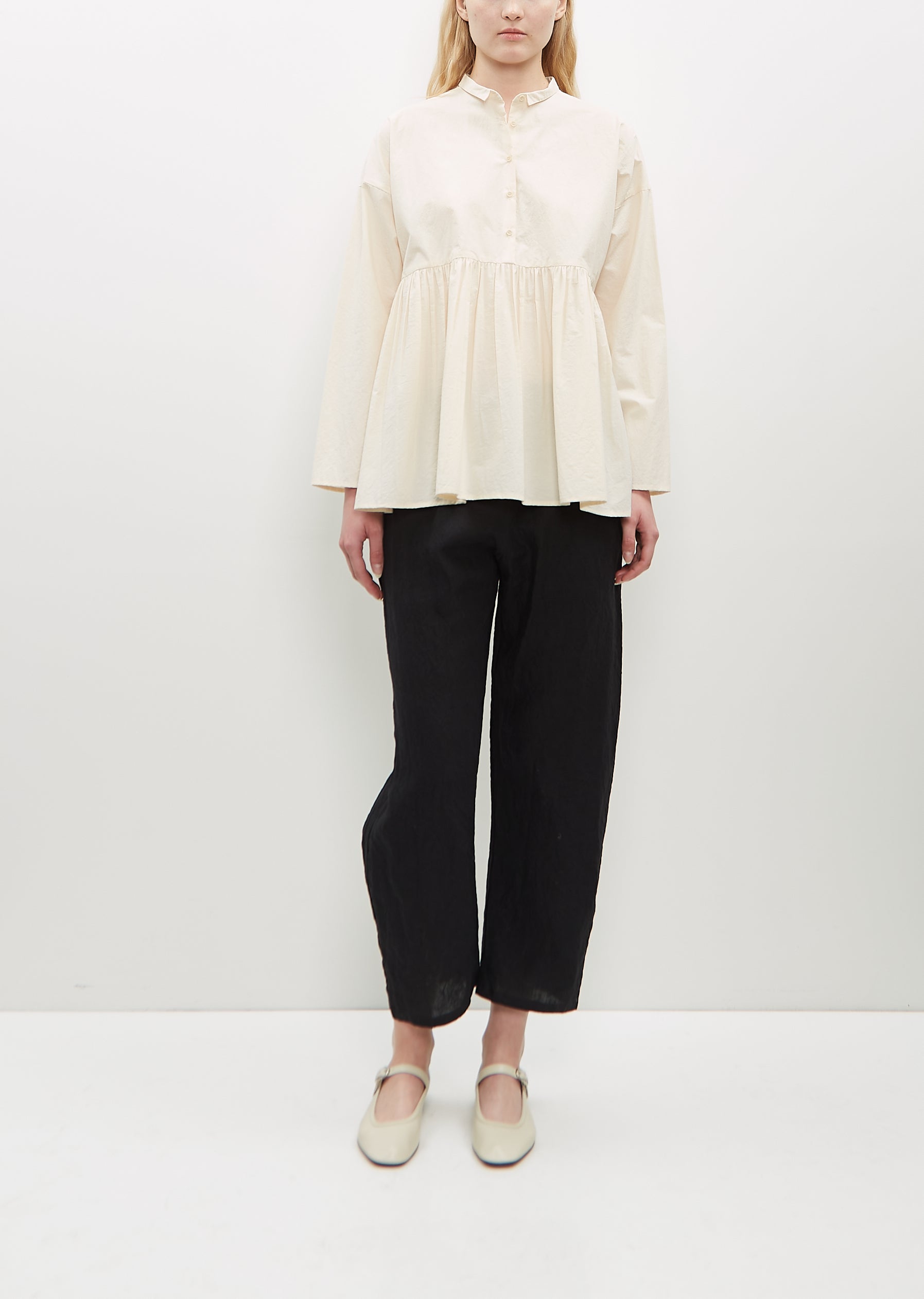 Apuntob Gathered Waist Shirt In Neutral