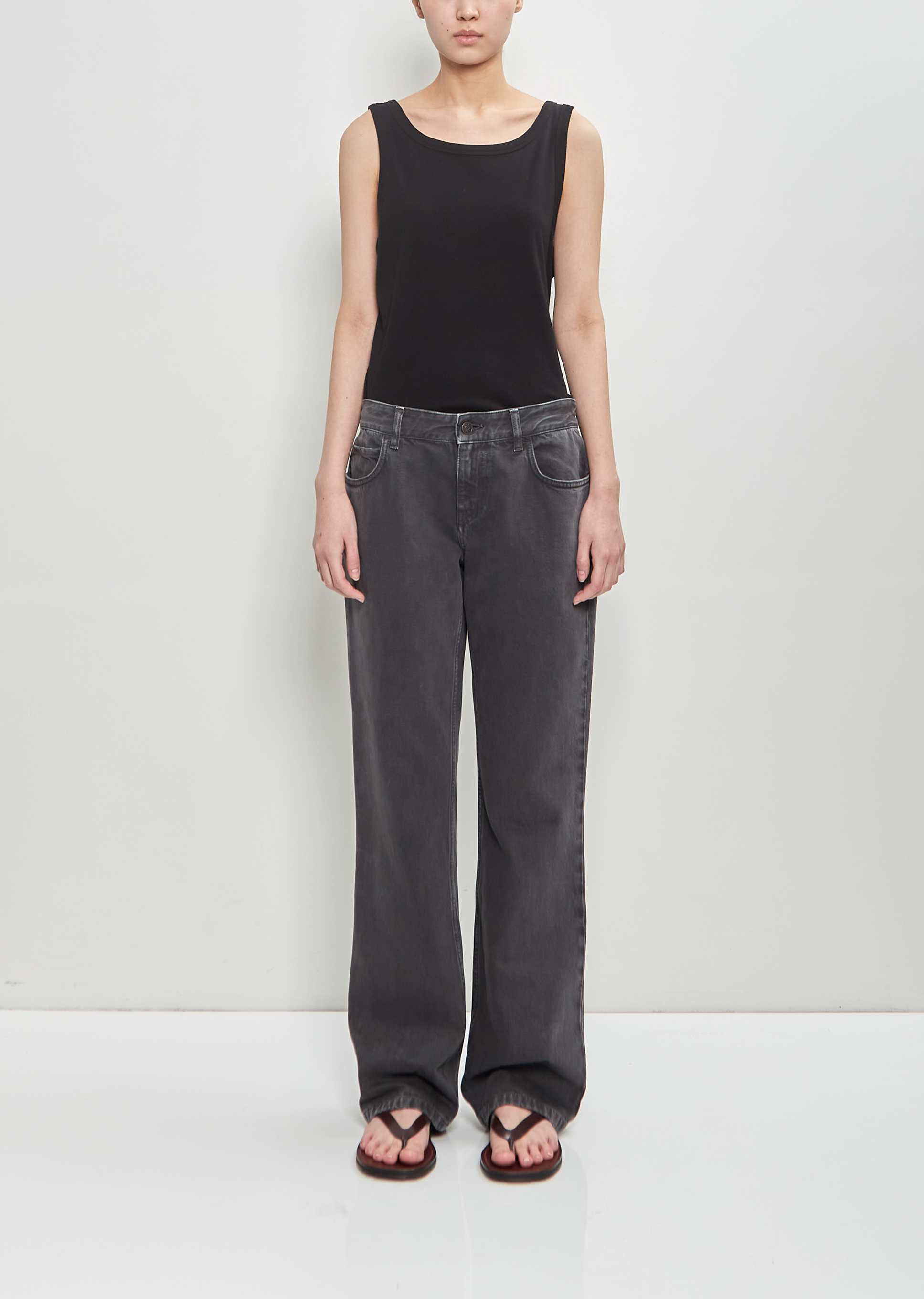 The Row Lyndsey Low-rise Straight Jeans In Faded Black