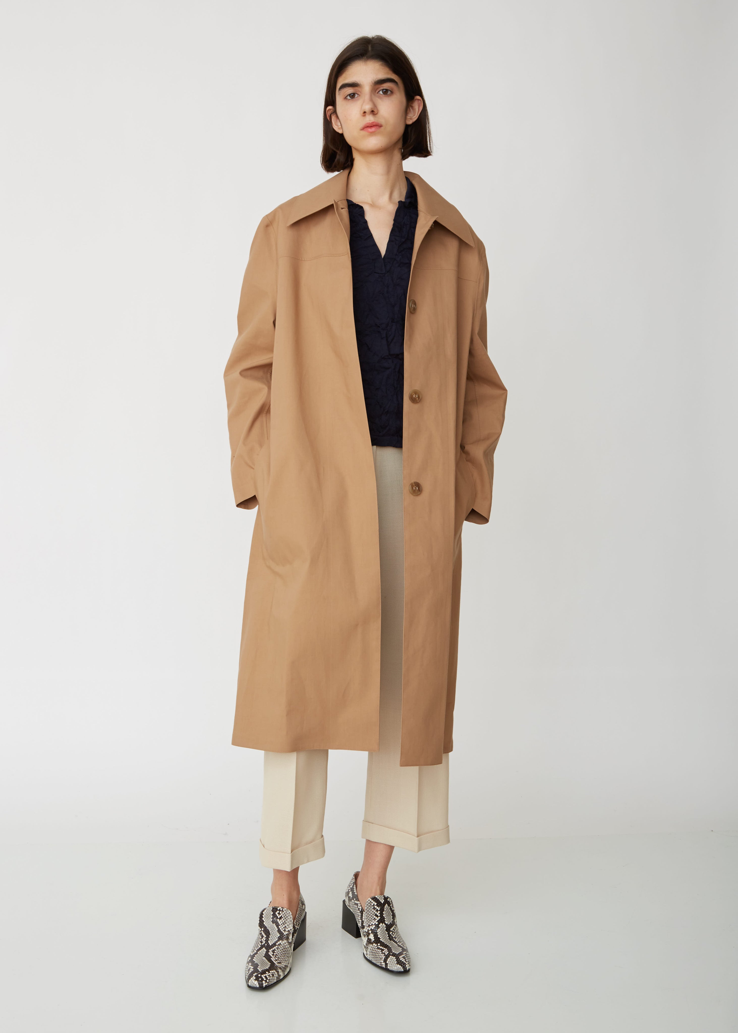 Onna Bonded Mac Coat – La Garçonne