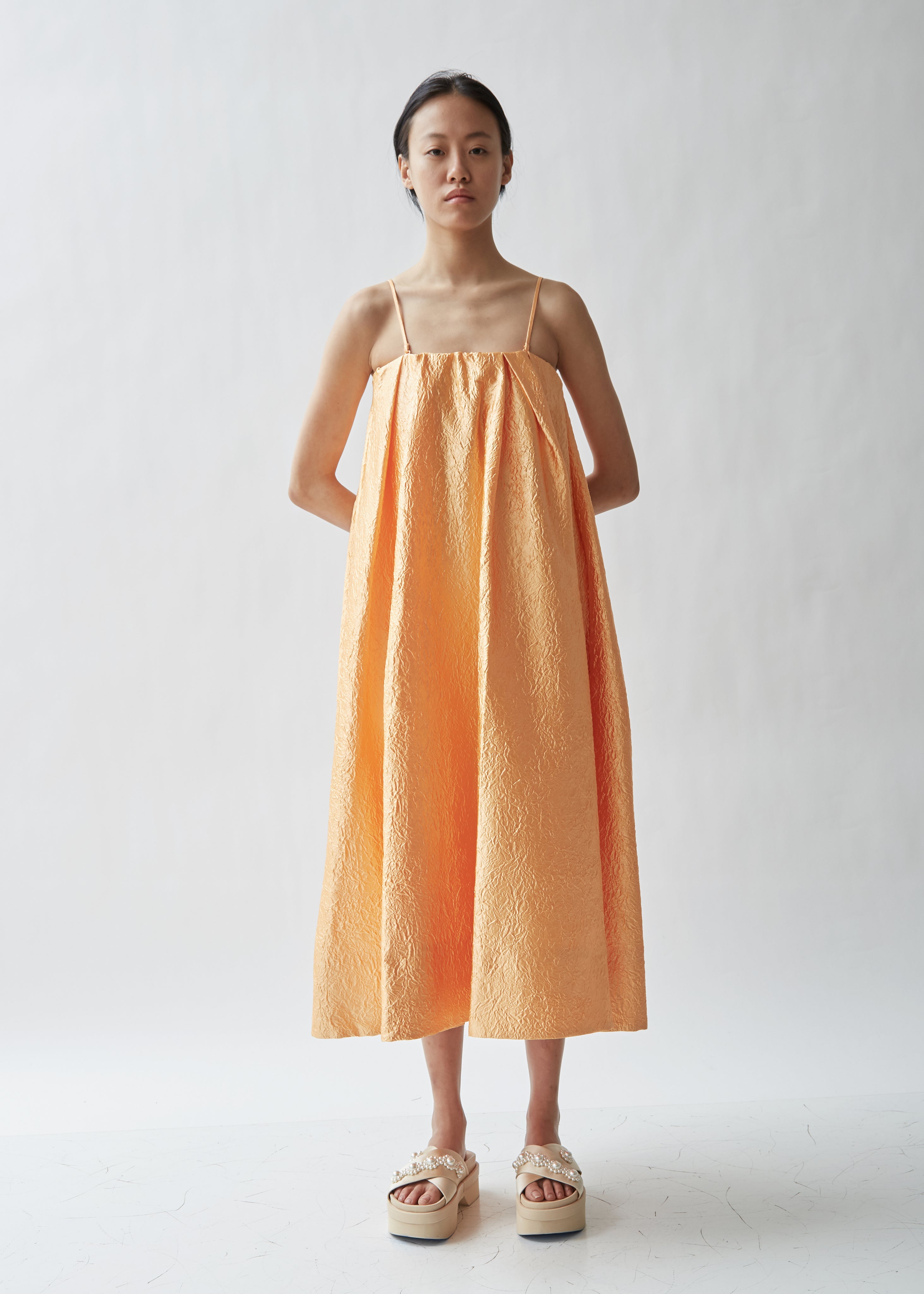 Sleeveless Crinkled Taffeta Dress – La Garçonne