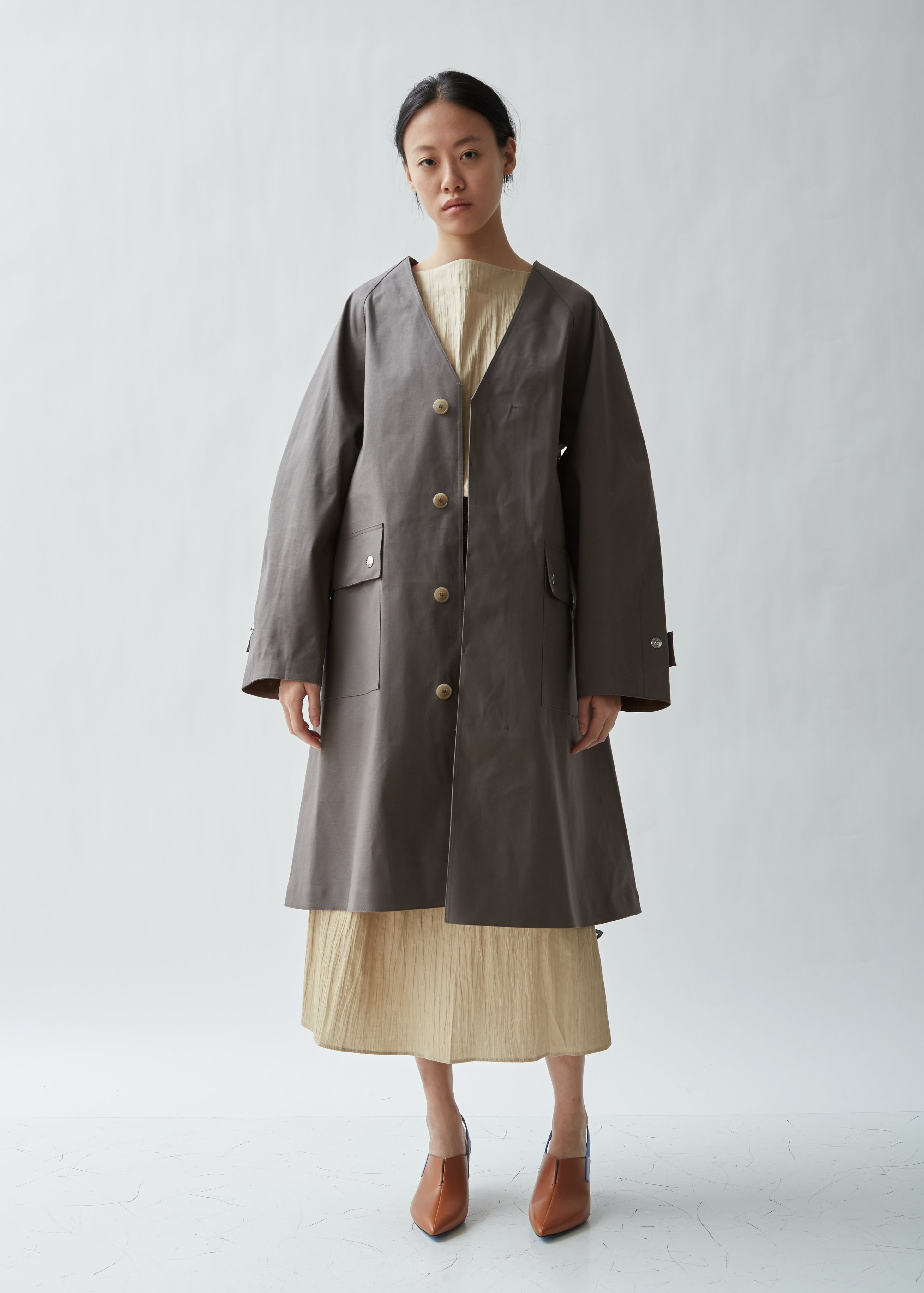 Belted Collarless Trench Coat – La Garçonne