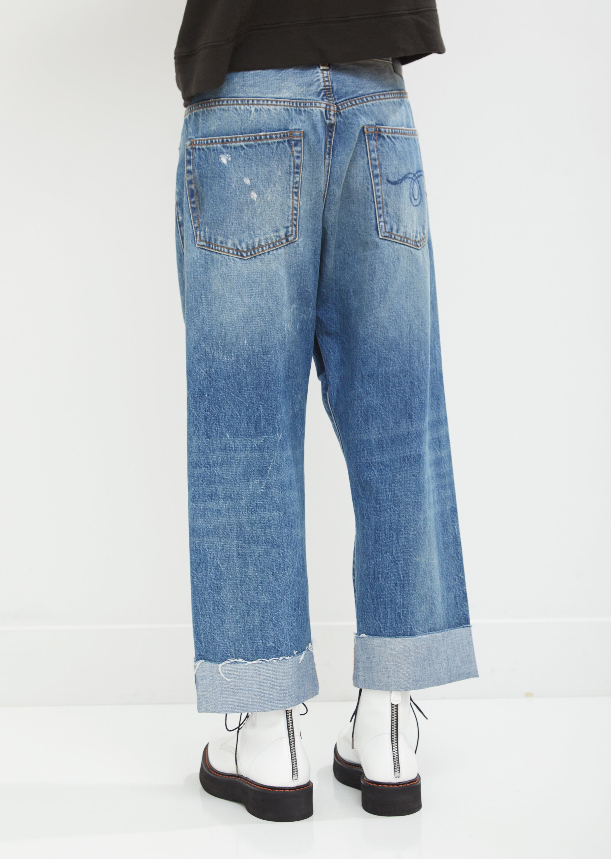 levis crossover jeans