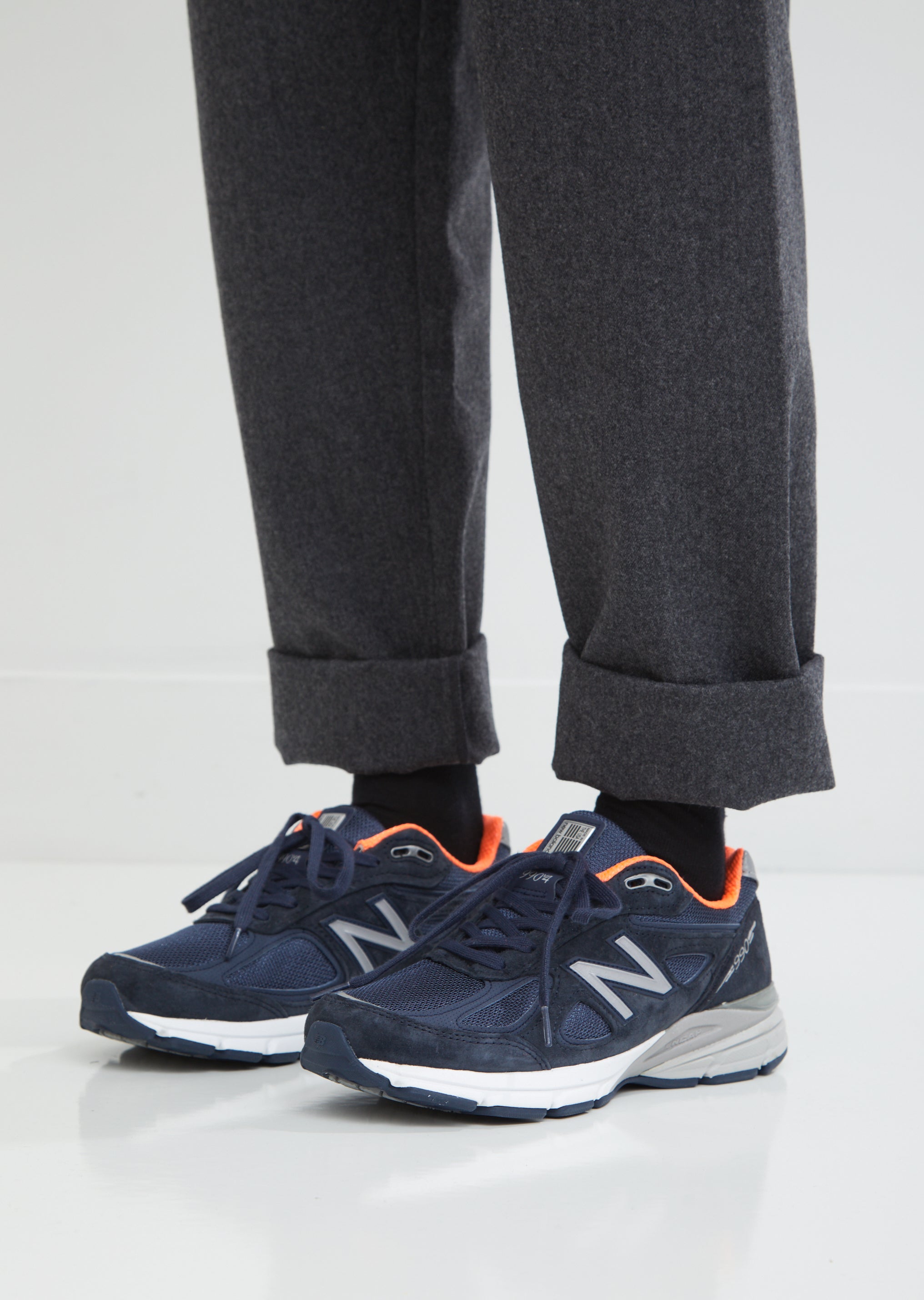 new balance 990v4 navy orange