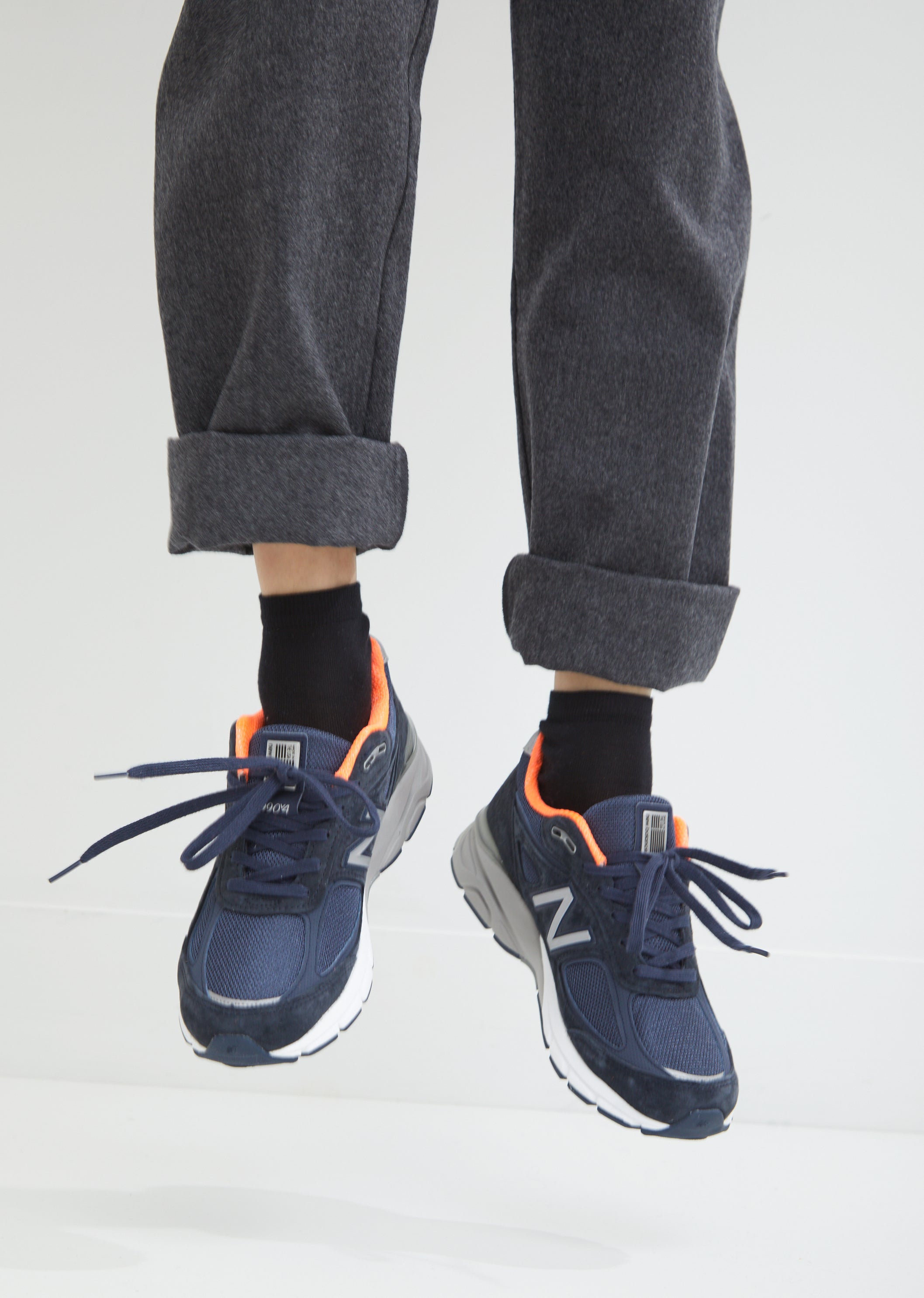 new balance 990v4 navy orange