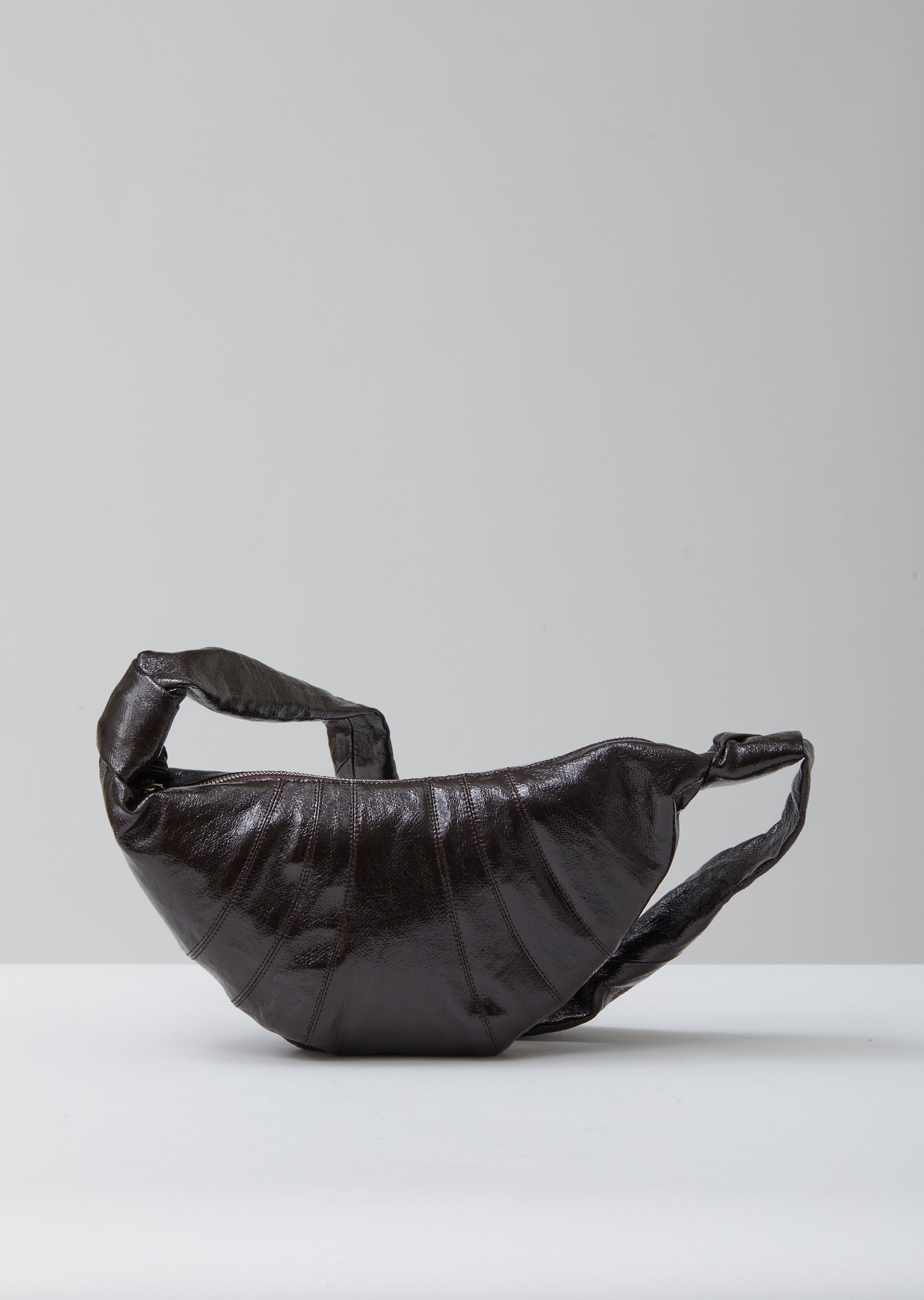 black small bum bag