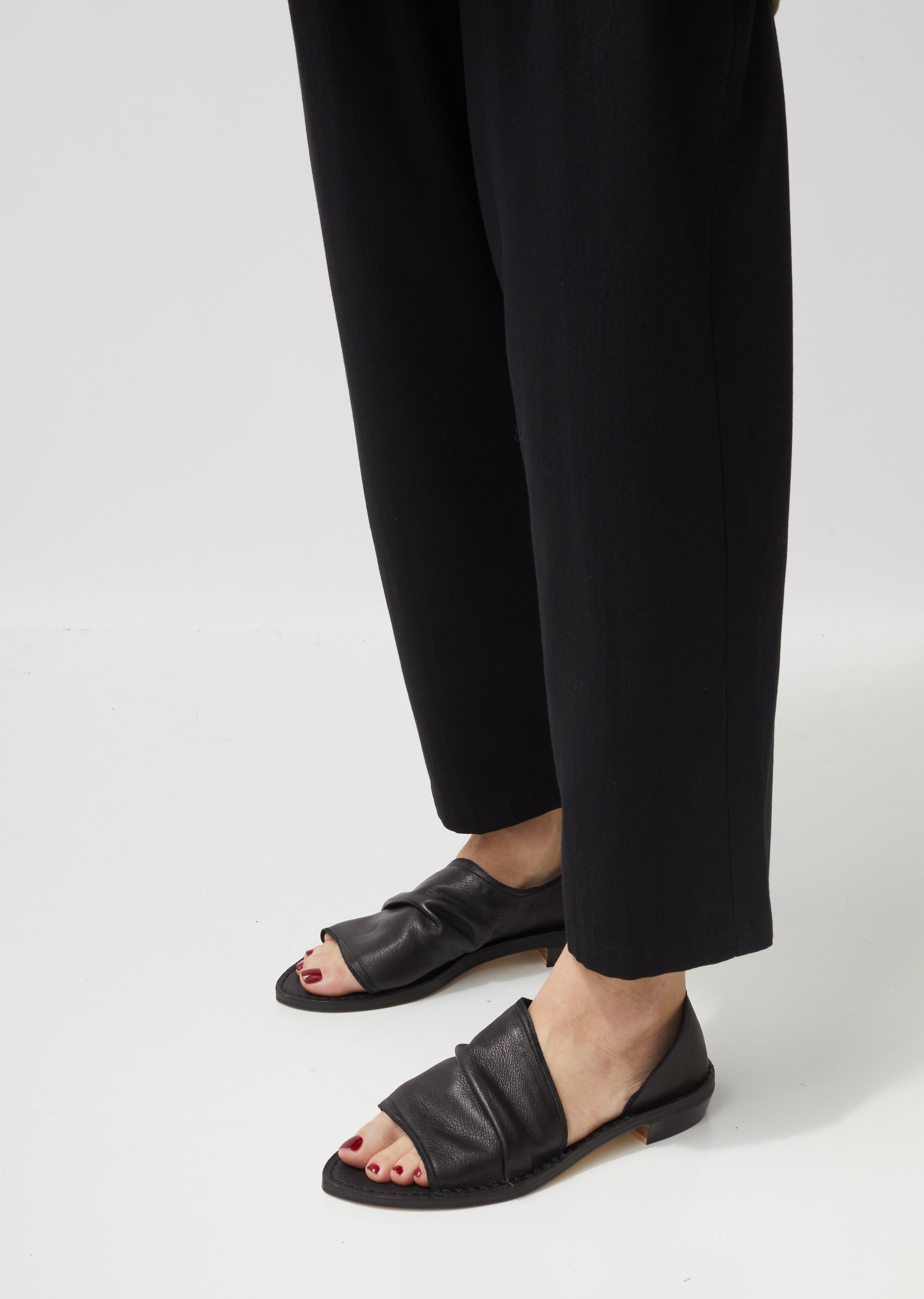 cut out leather flats