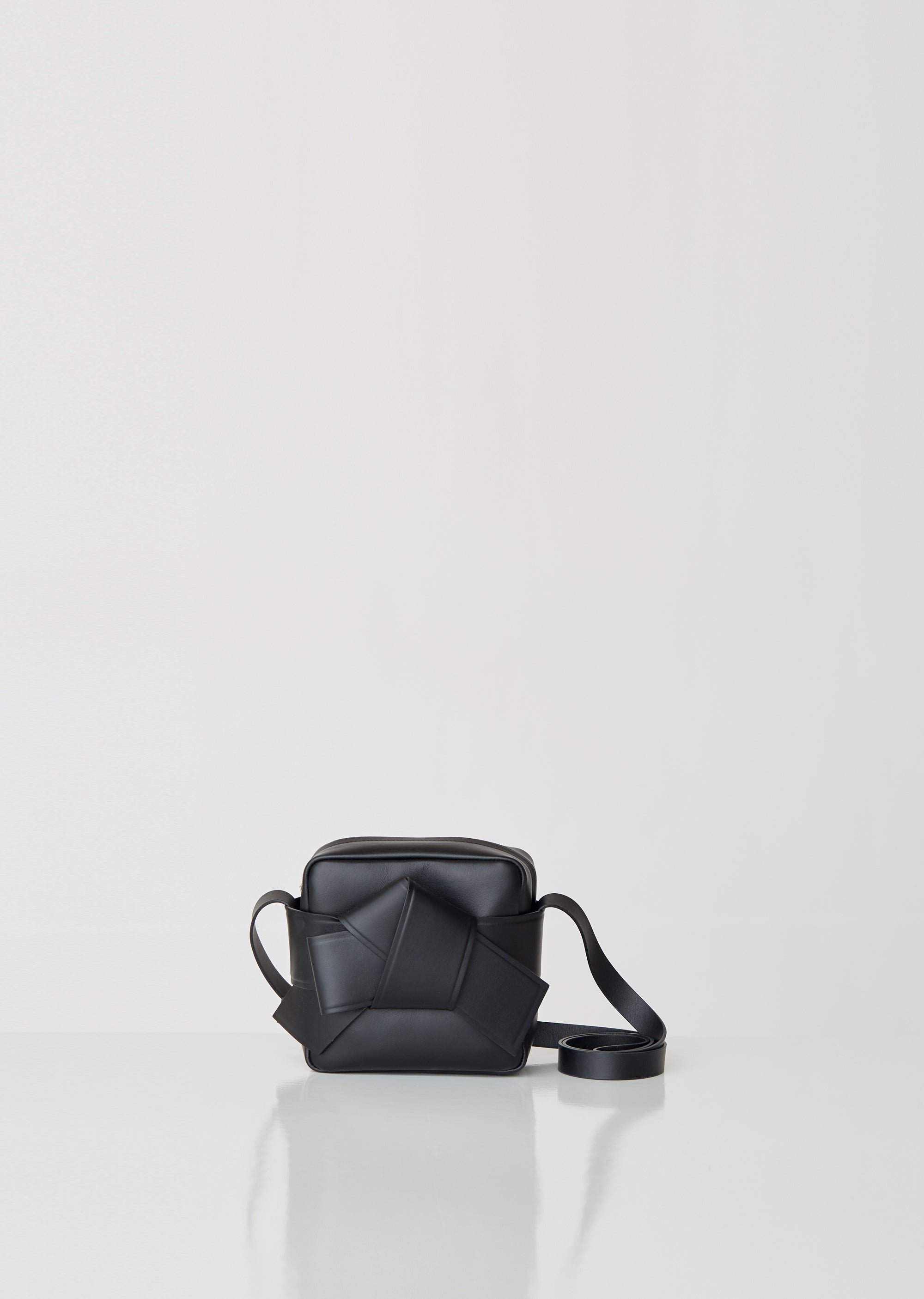 acne musubi camera bag