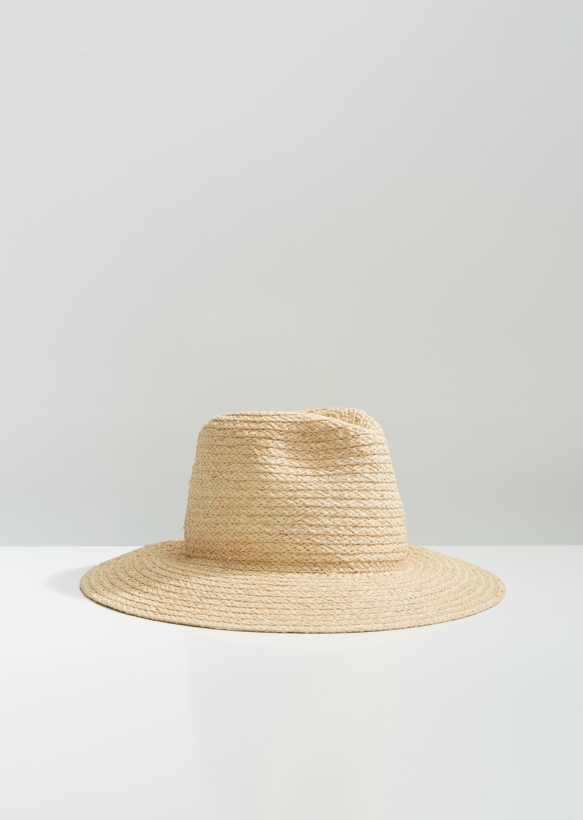 St Lucia Hat by Albertus Swanepoel- La Garçonne