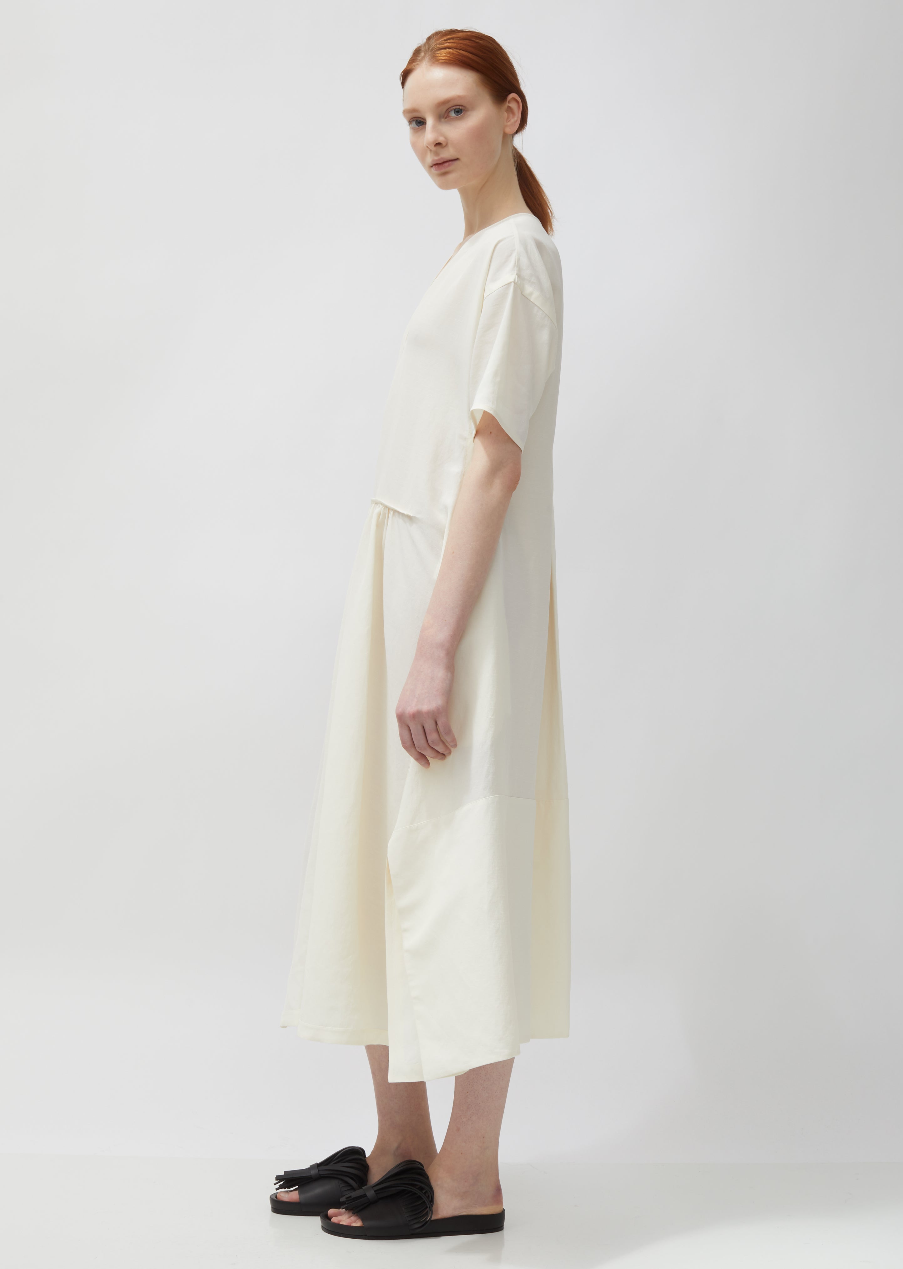 Marabel Textured Fluid Viscose and Linen Dress – La Garçonne