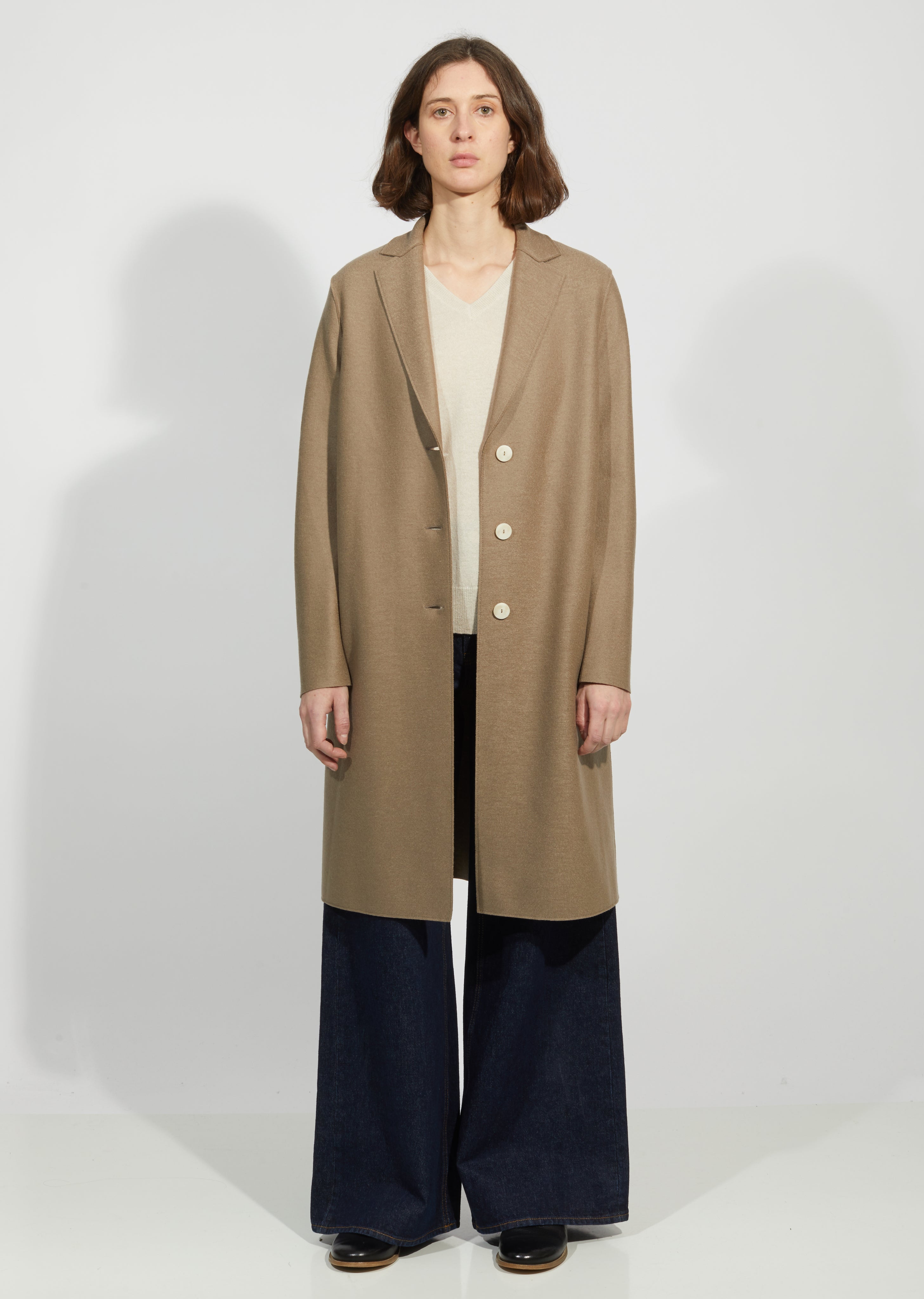 Light Pressed Wool Coat – La Garçonne