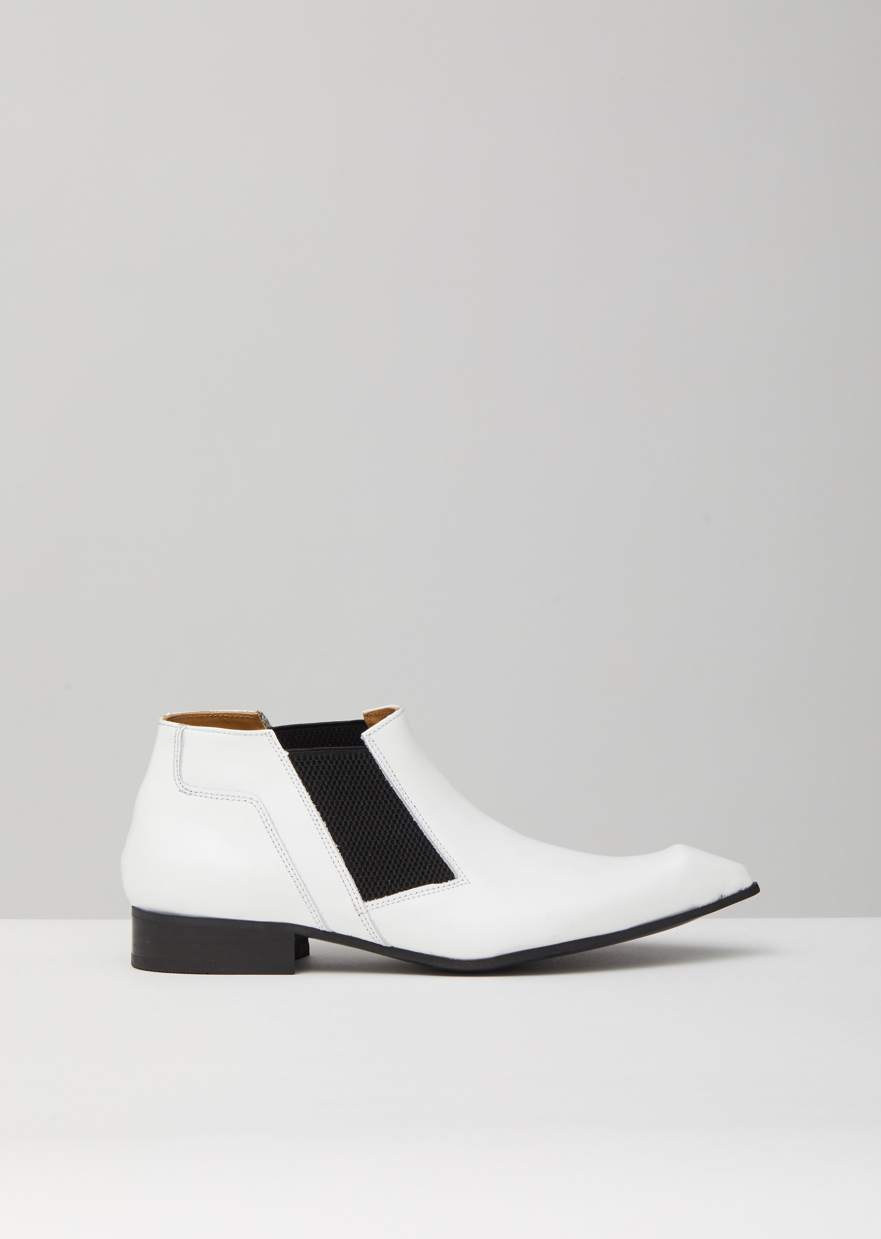 fluevog chelsea boot