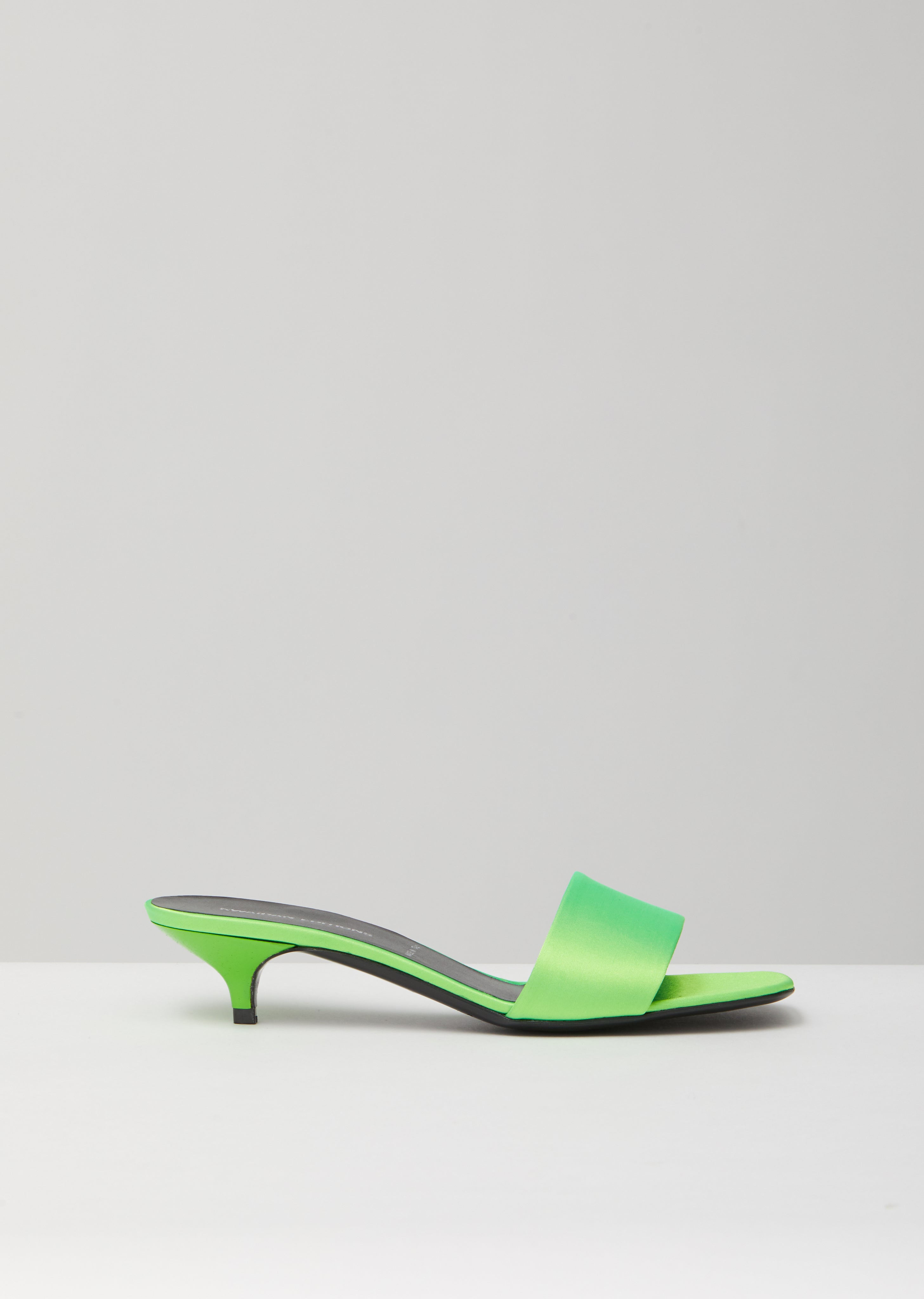 low heel mule