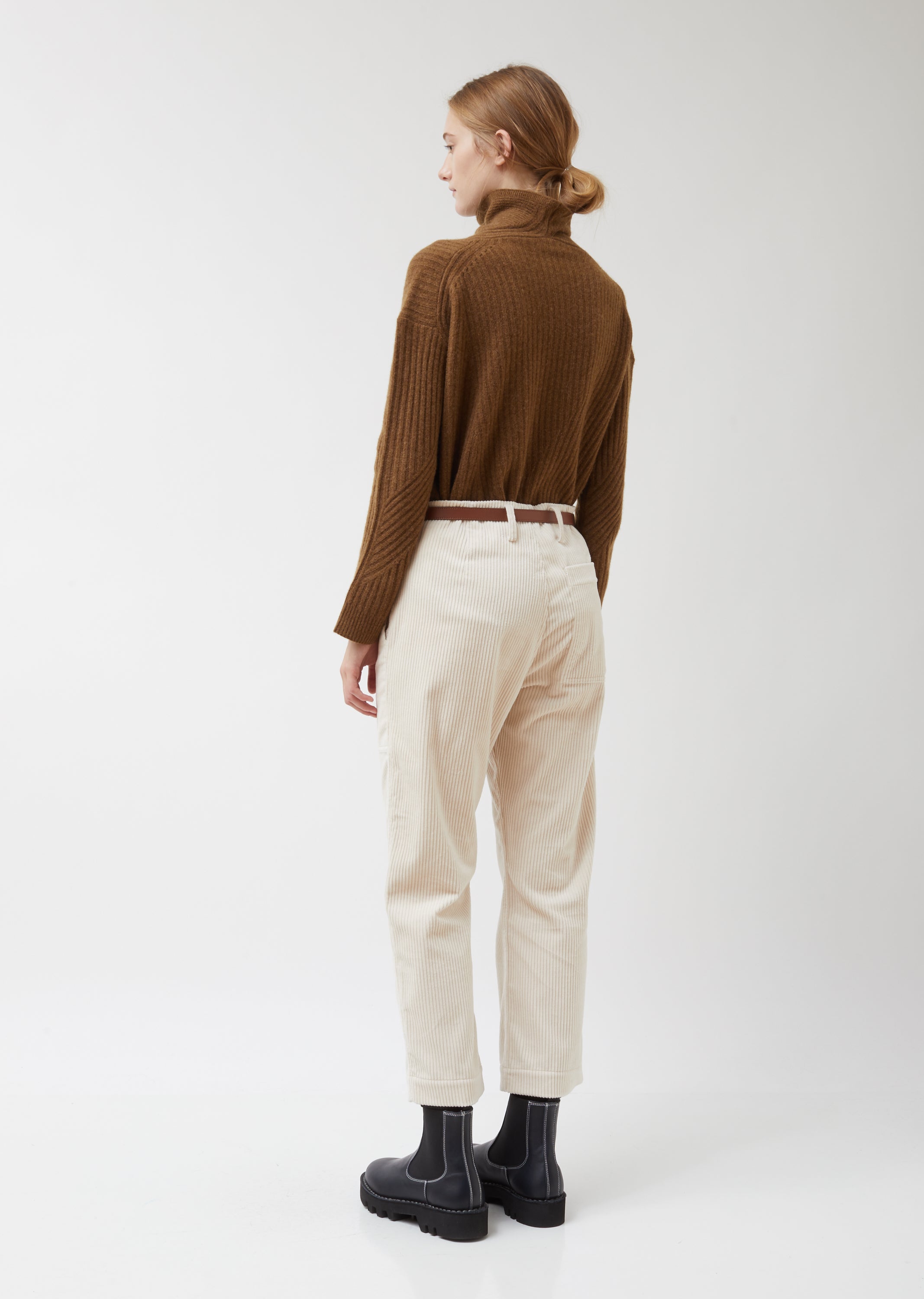Porter Straight Pants in White Corduroy – La Garçonne