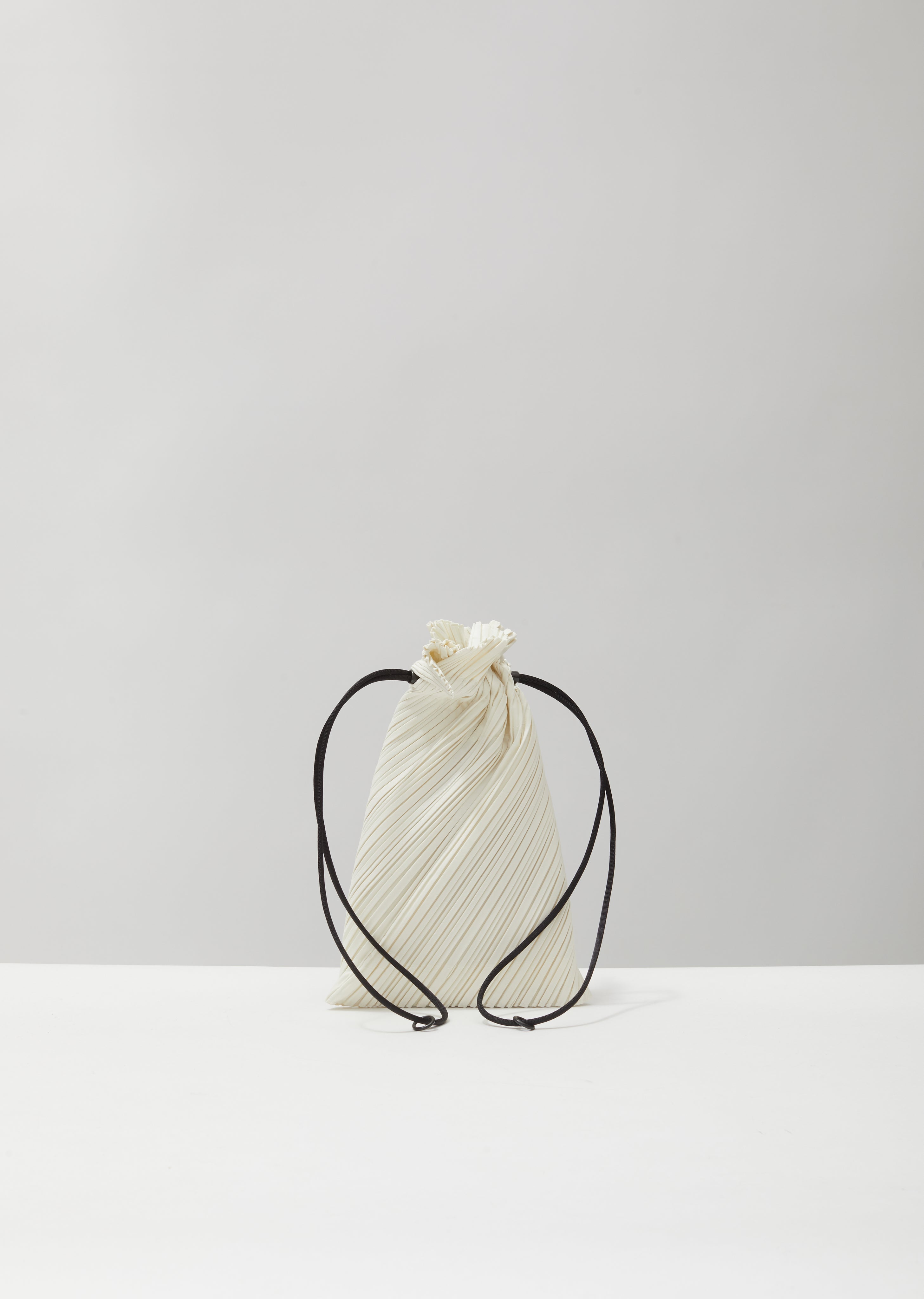 Drawstring Pleats Bag – La Garçonne